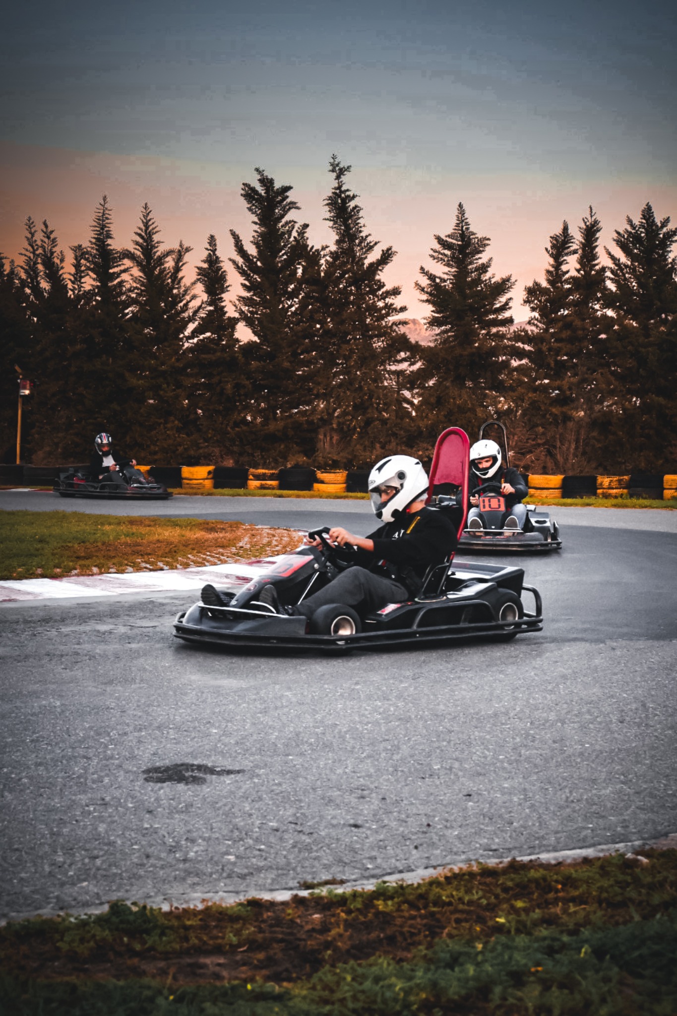 Go Kart Malia racing photo